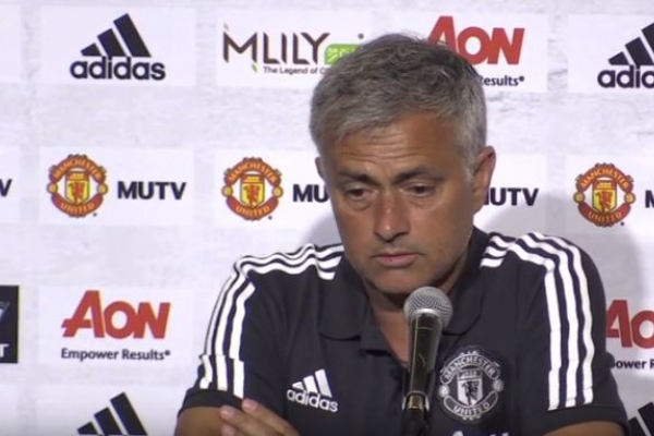 José Mourinho a Manchester United edzője